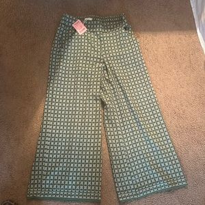 Max studio high waisted capri pants